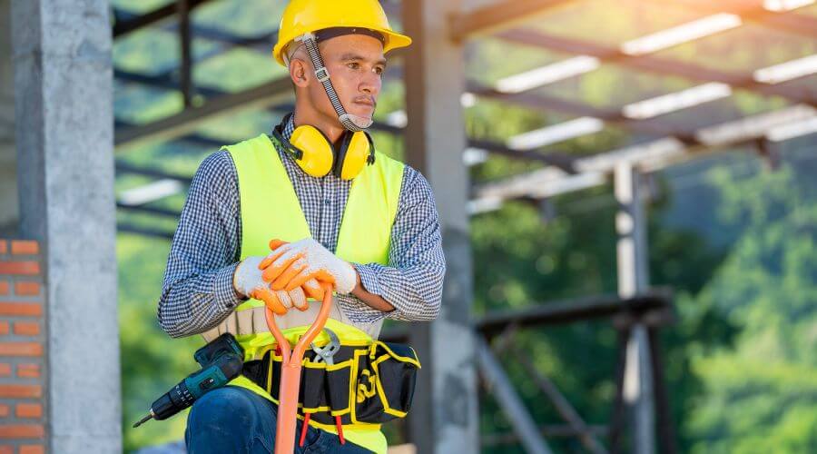 Professional gutter cleaning in Lloyd, FL